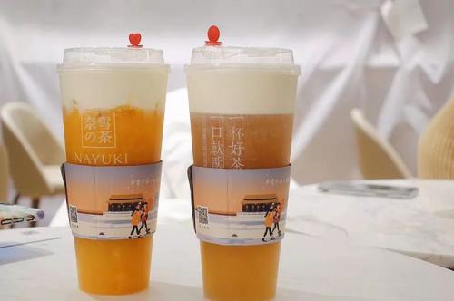一个时尚有生命力的奶茶饮品牌：新作の茶